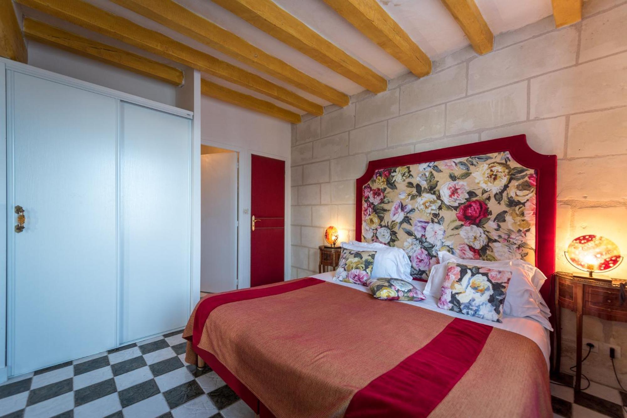 Logis Demeure De La Vignole Hotel Turquant Ngoại thất bức ảnh